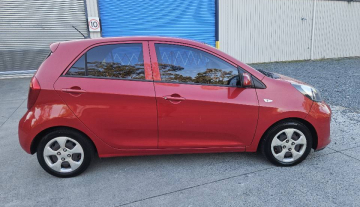 2016 kia picanto htach witrh easy finance 5.jpg